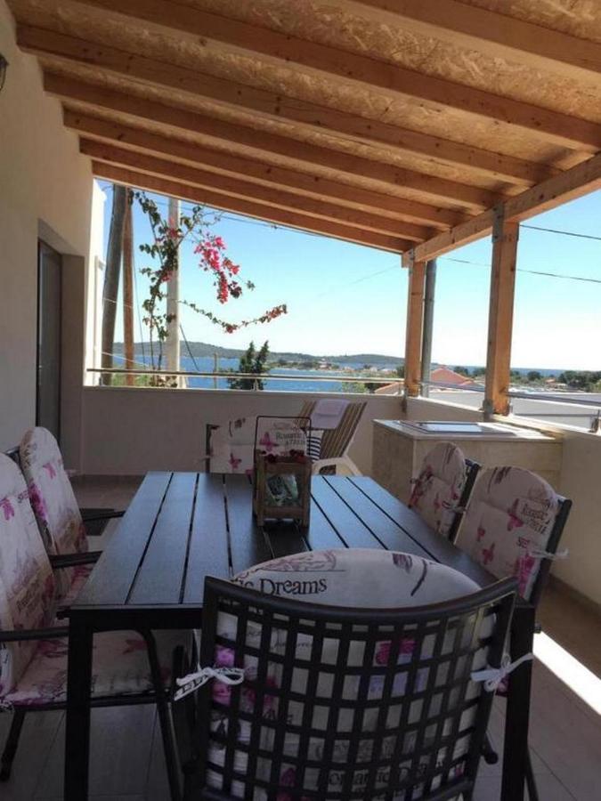 Holiday Home Rustika Drvenik Mali Exterior foto